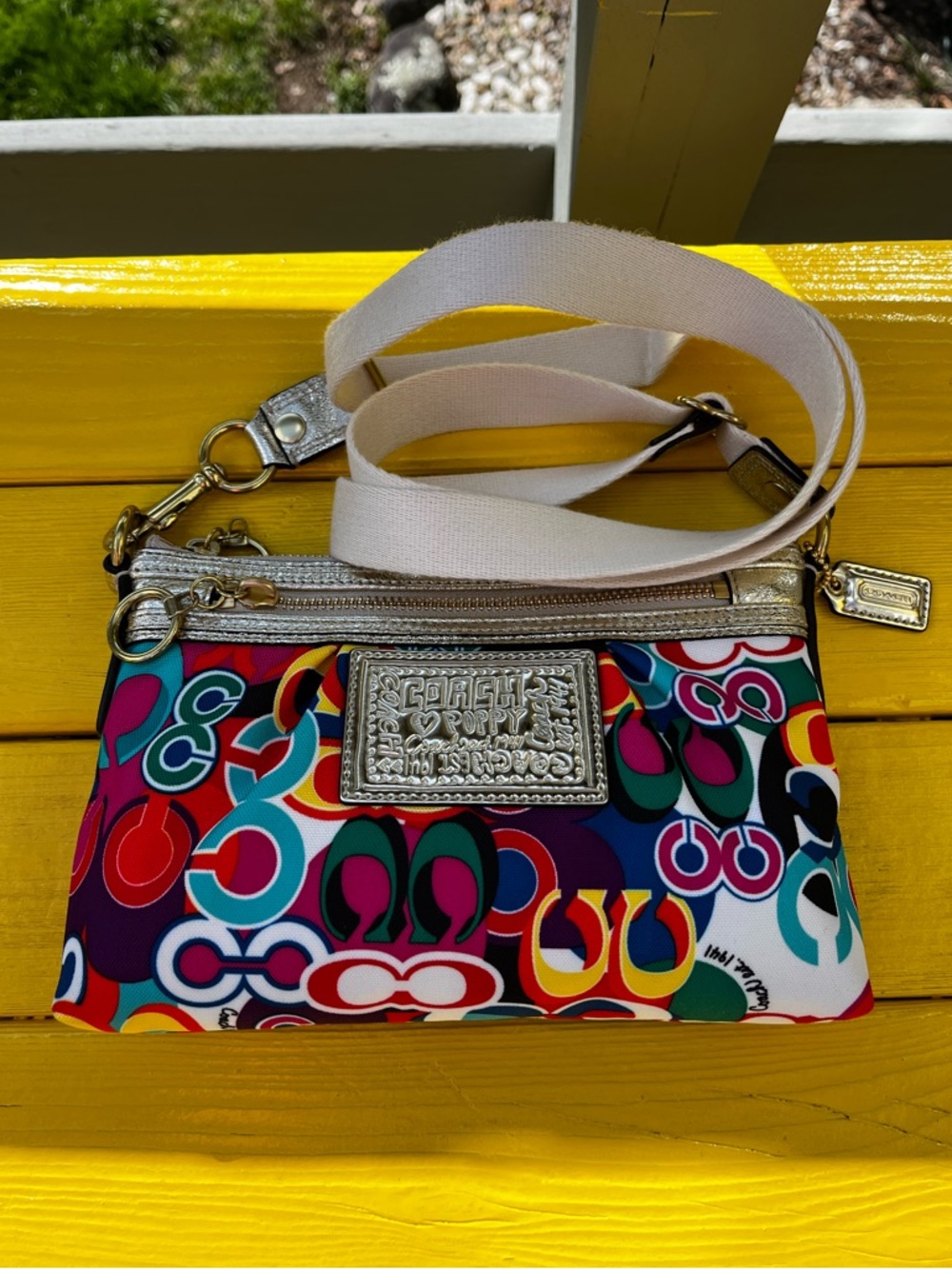Coach Poppy Pop C Graffiti Metallic Gold Patchwork Swingback